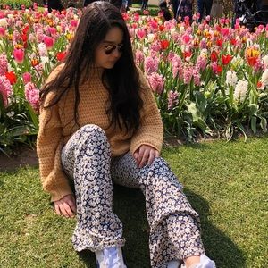 Meet your Posher, Abri